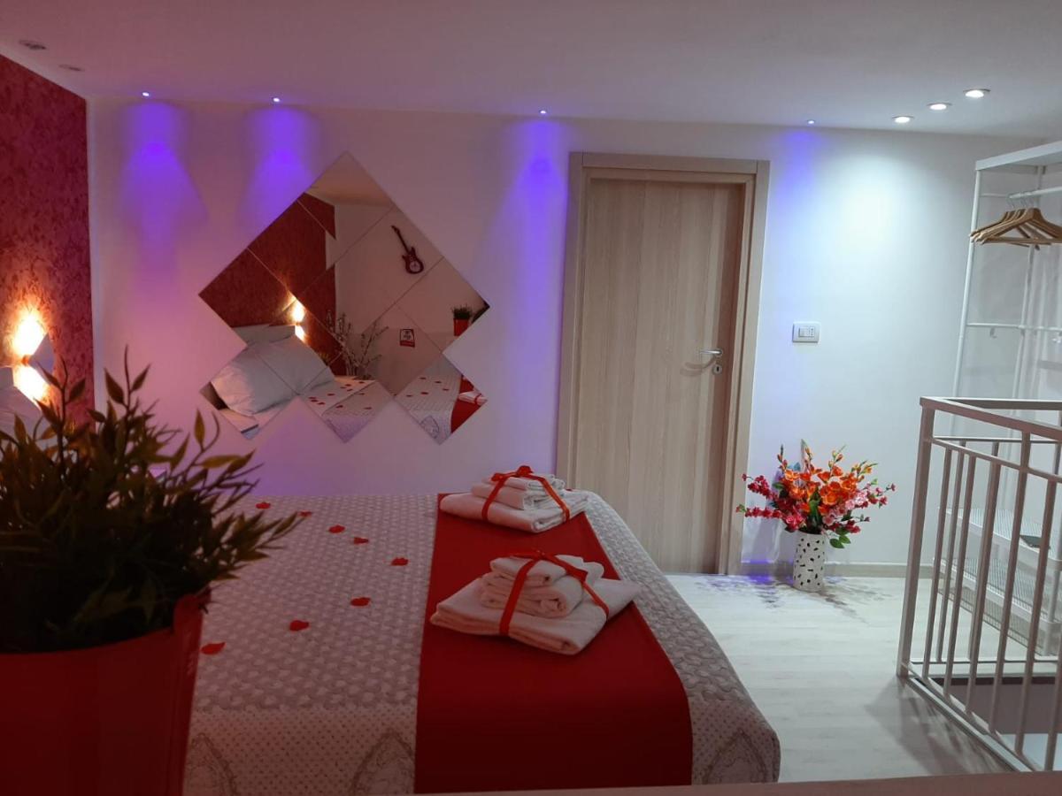 Luxury Triple Room,1043330005:JPEG