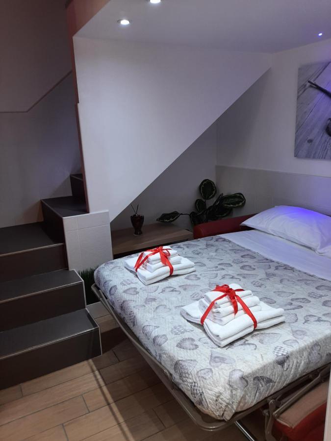 Luxury Triple Room,1407204401:JPEG